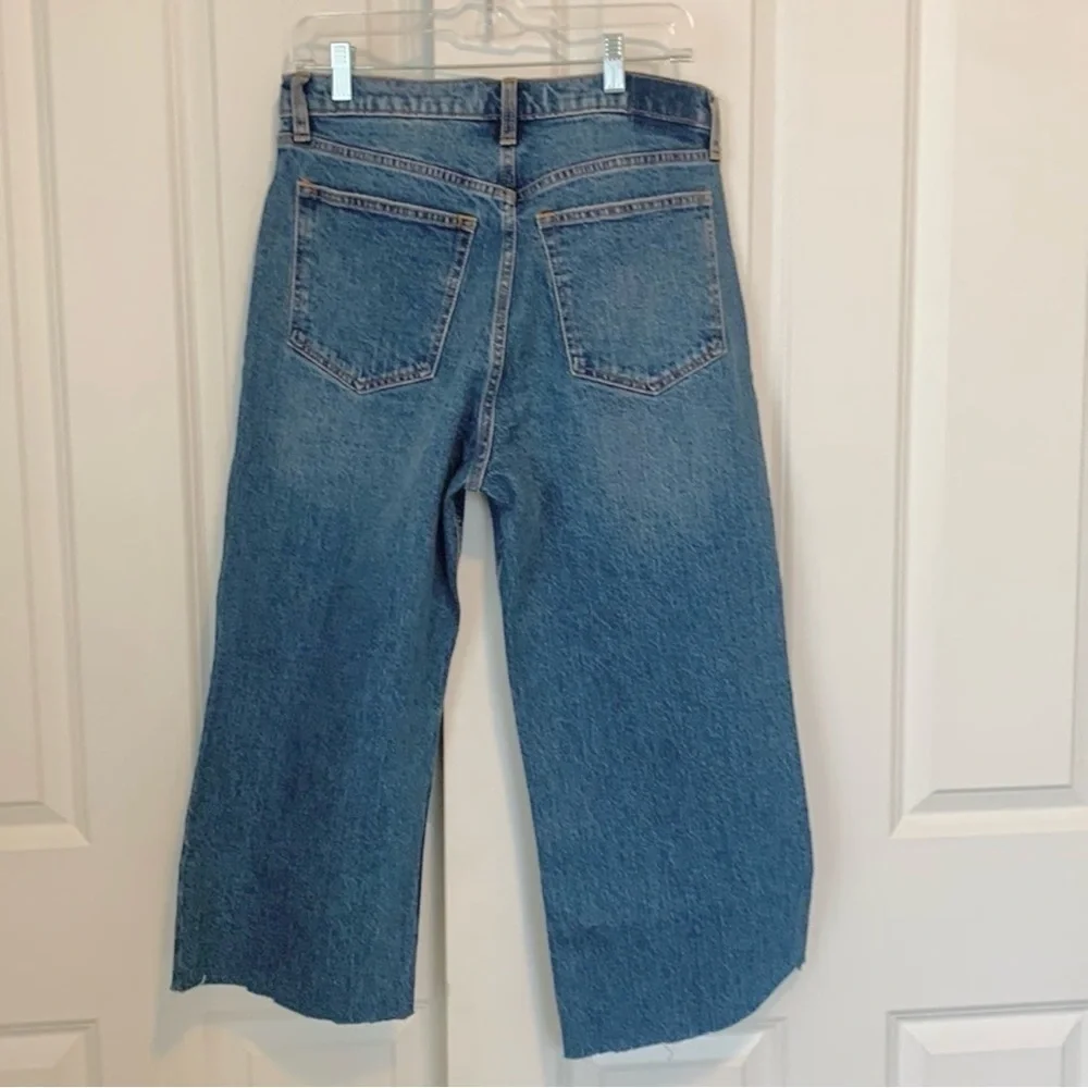 Abercrombie Fitch 90s High Rise Relaxed Jeans SZ 10 Raw Hem Short 30 READ Denim